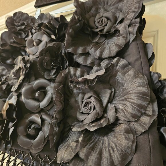 Flower & Beaded Mini Skirt - Picture 5 of 8